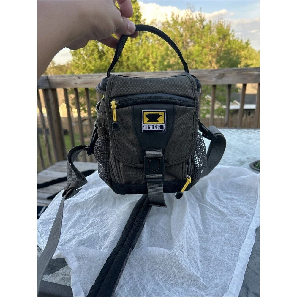 Mountainsmith Reflex II Shoulder Case Bag In Green
